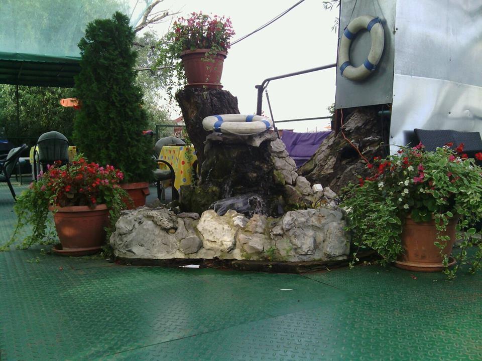 Splav Guest Hause Gusar Ξενοδοχείο Βελιγράδι Εξωτερικό φωτογραφία