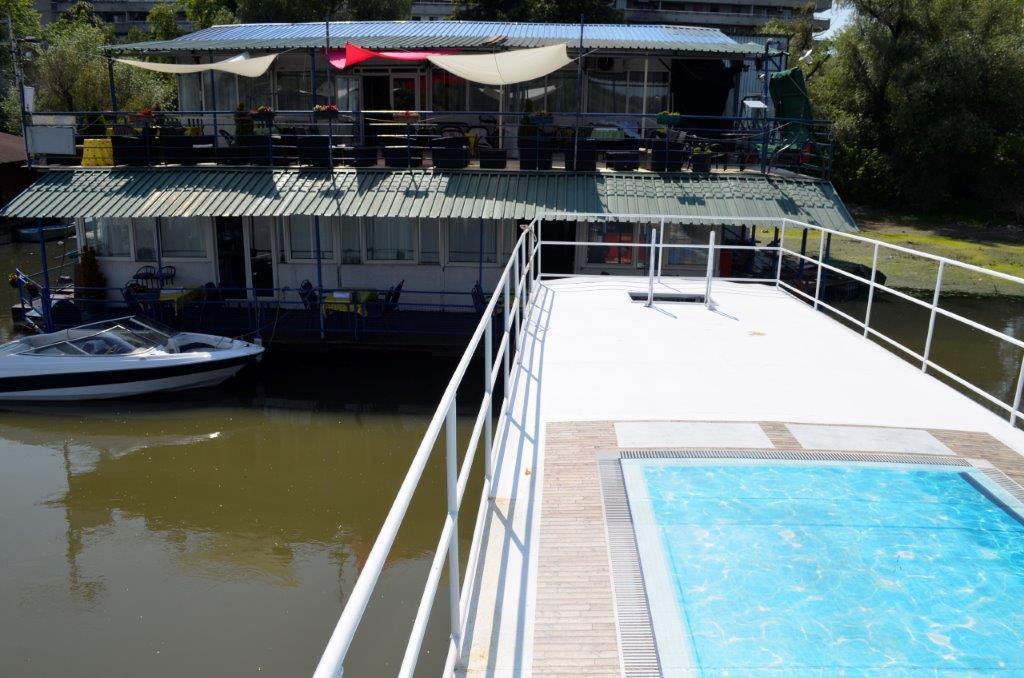 Splav Guest Hause Gusar Ξενοδοχείο Βελιγράδι Εξωτερικό φωτογραφία