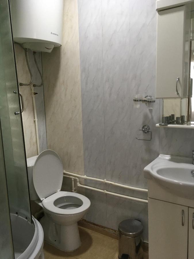 Splav Guest Hause Gusar Ξενοδοχείο Βελιγράδι Εξωτερικό φωτογραφία